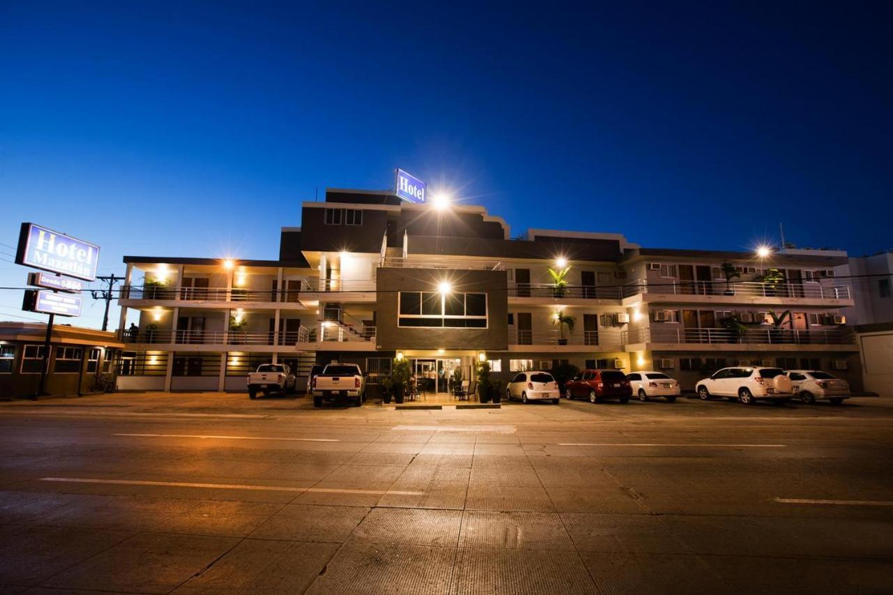 Hotel マサトラン エクステリア 写真